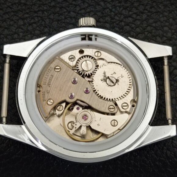 Vintage 1982 Fortis Manual Mens Silver Watch W/Nato Strap & Red accents - Picture 9 of 9